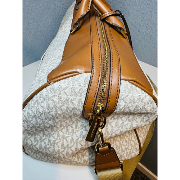 Michael Kors Jet Set Signature Duffle Bag - Monogram MK Logo - Picture 6 of 12